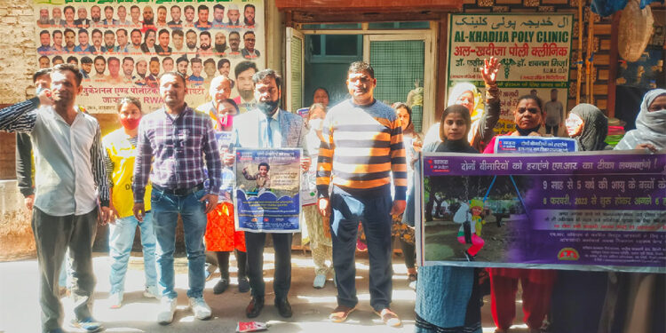 شمع سوسائٹی اورجعفرآباد آر ڈبلیو اے نے ٹیکہ کاری کیلئے  چلائی مہم