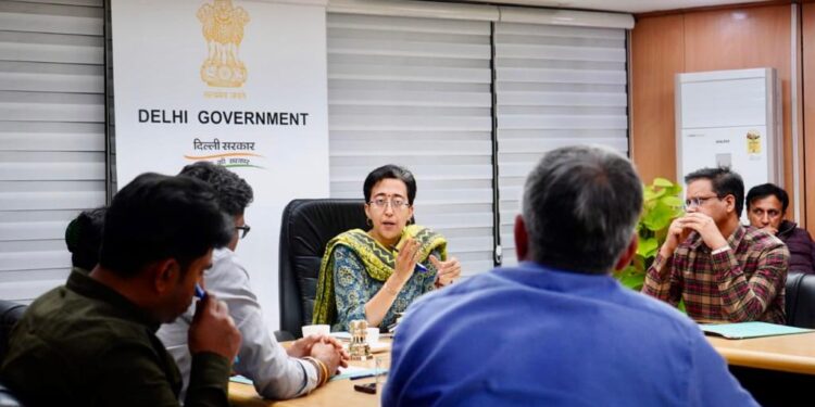 سڑکوں کی مضبوطی سے روزانہ لاکھوں لوگوں کو فائدہ ہوگا، وقت اور ایندھن دونوں کی بچت ہوگی: PWD وزیر آتشی