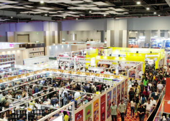 کتاب میلے میں آج  1.75 لاکھ سے زیادہ لوگ پہنچے