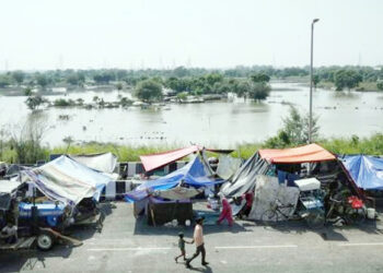 جمنا کے سیلابی میدانوں میں رہنے والے لوگ 3 دن کے اندر جگہ خالی کر دیں:دہلی ہائی کورٹ