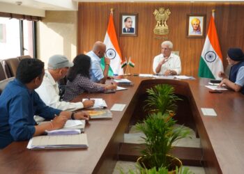 کیلاش گہلوت نے نئے محکموں کا چارج سنبھال لیا