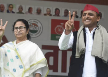 ممتا اور اکھلیش کی سیاست