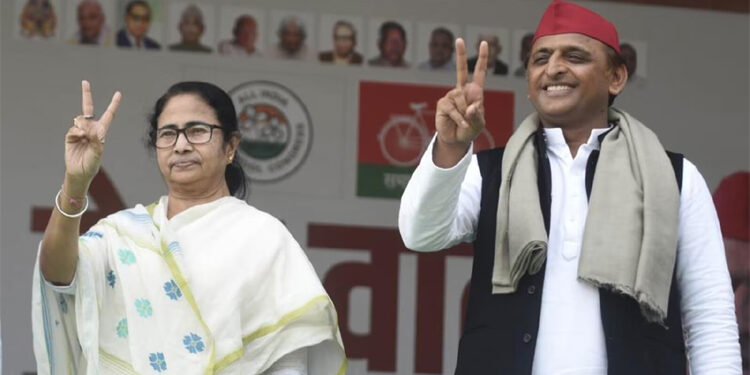 ممتا اور اکھلیش کی سیاست