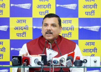 اڈانی گھوٹالے کی جانچ کا سپریم کورٹ کا حکم مودی حکومت پر طمانچہ ہے: سنجے سنگھ