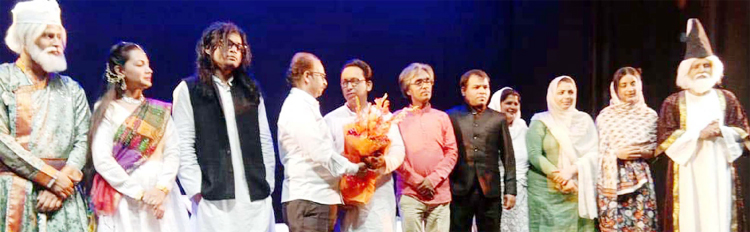 اردواکادمی کے ڈرامہ فیسٹول میں جون ایلیاکے فن کی نمائش