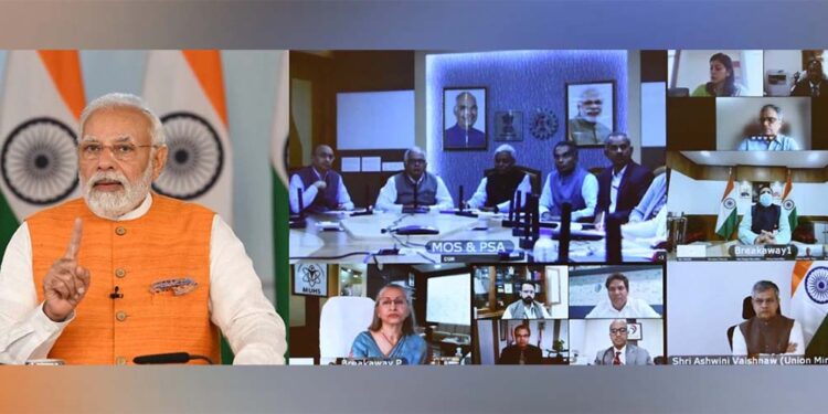 مرکزی حکومت ٹیکنالوجی کو عام کرنے کے لئے مسلسل کام کررہی ہے۔مودی