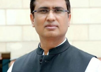 برج بھوشن شرن سنگھ کو گرفتار کر کے ان کے عہدے سے ہٹایا جائے:کانگریس