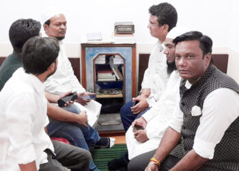 کیجریوال حکومت بنگالی مارکیٹ مسجد کو دوبارہ تعمیر کرے