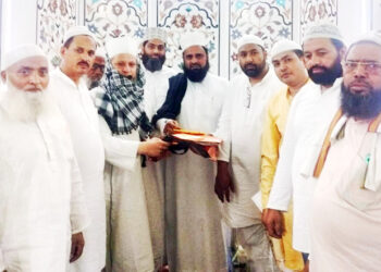 تعلیم کے بغیر انسان ادھورا ہے، تعلیم انسان کو انسان بناتی ہے:علمائے کرام