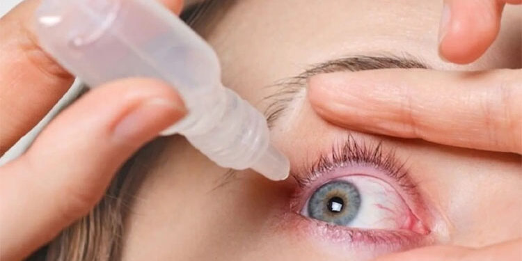8افراد نابینا،3کی موت، درجنوں کی نکالنی پڑیں آنکھیں