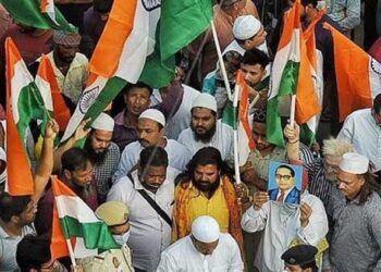 زبان کو سنبھال کر ذرا رکھیے جناب