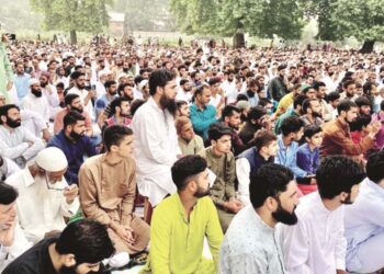 جموں و کشمیر: ’ہم نماز کی اجازت نہیں دے سکتے‘