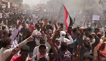 یمن جنگ سے پیچھاچھڑارہا ہے،سوڈان اس میں کود رہا ہے