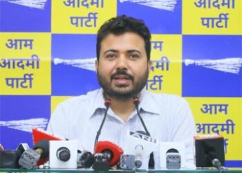 بی جے پی کی بھوک ہڑتال بری طرح ناکام ہوئی: درگیش پاٹھک