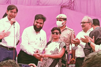 سماجی کام کرنے کے اعتراف میں ڈاکٹر فہیم بیگ کو اعزاز سے نوازا گیا