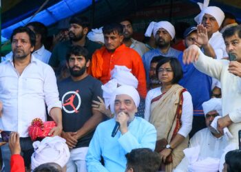 دہلی کے 360 گاؤں نے کھلاڑیوں کی حمایت کی، اب 7 مئی کو جنتر منتر پر مہاپنچایت ہوگی: گوپال رائے