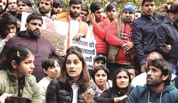 جمہوریت کے نام پر آمریت