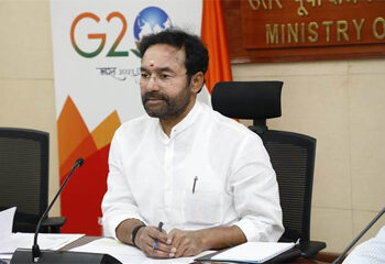 ’’جموں و کشمیر ہندوستان کا حصہ ہے اور پاکستان کو اس بارے میں بات کرنے کا حق نہیں ‘‘