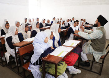 تعلیم – مسلمانوں کی کامیابی کا مختصر ترین راستہ