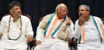 شیو کمار اور سدھارمیّا کی کانگریس صدر کھڑگے سے ملاقات