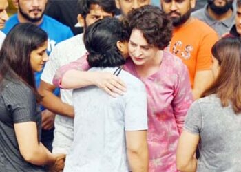 برج بھوشن کیخلاف کارروائی  سے پرہیز کیوں؟