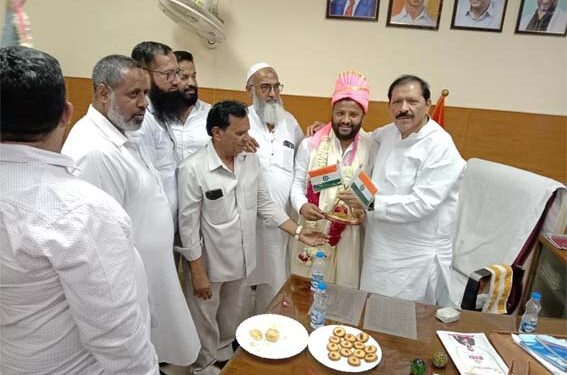 غازی پور منڈی میں تاجروںکے مفاد کیلئے 500 لائٹیں لگائی جائیں گی : حاجی مہربان قریشی