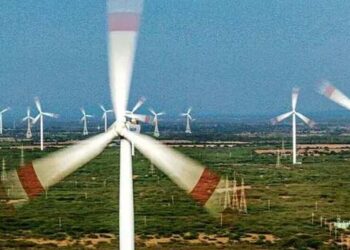 ملک میں بجلی کے شعبے کی کایا پلٹ: پائیدار توانائی اور ہمہ گیر رسائی کی طرف ایک سفر