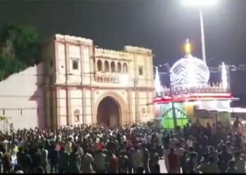 گجرات کے جونا گڈھ میں درگاہ کیخلاف انتظامیہ کا نوٹس