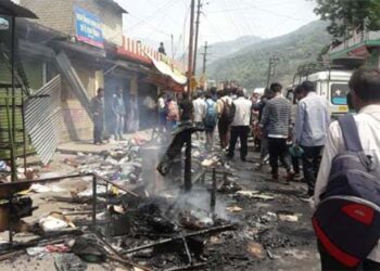 اتر کاشی کی خاموش وادی میں نفرت کی آگ بھڑکانے کی کوشش ہو رہی ہے ۔