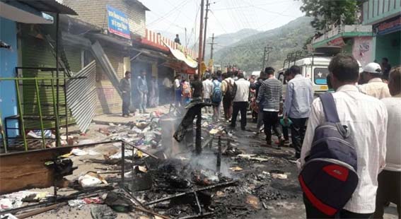 اتر کاشی کی خاموش وادی میں نفرت کی آگ بھڑکانے کی کوشش ہو رہی ہے ۔