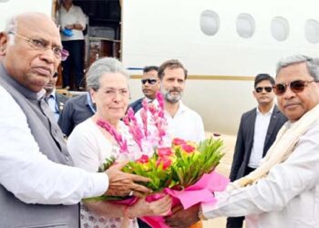 بنگلورو میں 26اپوزیشن جماعتوں کی میٹنگ