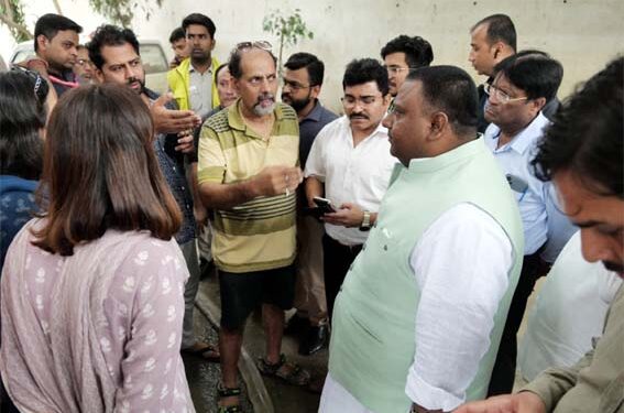 مقامی باشندوں کی سہولت کیلئے پانی کی جلدنکاسی کی ہدایت