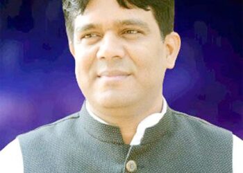 کونسل میں ڈاکٹر خالد انور نے محکمہ اقلیتی فلاح کی سست روی پر سوال اٹھایا