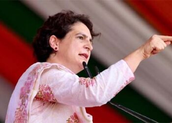 ِِـ’ایک صنعت کار ہر روز 1600 کروڑ روپے کما رہا ہے، کسان 27 روپے کا بھی محروم‘