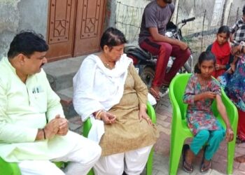 یوگی حکومت کی جانب سے محلہ پٹھانپورہ کی رہنے والی ایک 10سالہ بچی کے چہرے پر جلد ہی لوٹے گی مسکراہٹ