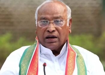 جی-20پلیٹ فارم پر ہندوستان کو چین کے عادتاً جرم کو بے نقاب کرنا چاہئے :کھڑگے