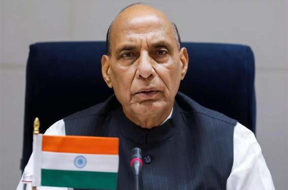 سرحدوں پر تعینات فوجیوں کی وجہ سے دنیا میں ہندوستان کا قد بڑھا ہے:وزیر دفاع