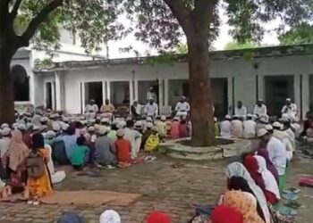 مدارس میں فنڈنگ کی جانچ کے لئے یوپی حکومت نے ایس ائی ٹی بنائی