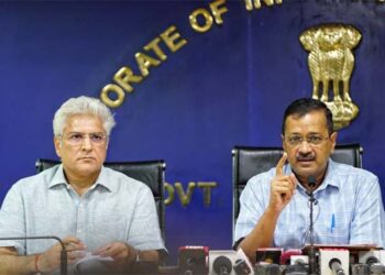 دہلی میں ایپ پر مبنی پریمیم بس سروس شروع کی جائے گی: کجریوال