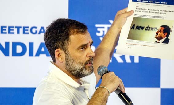 ایپل کی طرف سے ہیکنگ الرٹ پر راہل کا حملہ