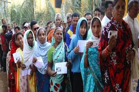 چھتیس گڑھ میں دوپہر ایک بجے تک 44 فیصد ووٹنگ