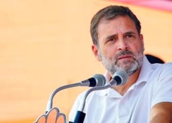 پنوتی والے بیان پر راہل گاندھی کو الیکشن کمیشن نے بھیجا نوٹس، دو دن میں مانگا جواب