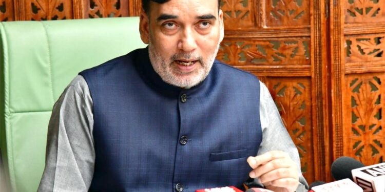 دہلی حکومت ایک ماہ تک کھلےمیں آگ جلانےکے خلاف