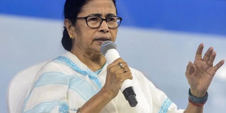 وزیر اعلیٰ ممتا بنرجی کا دعویٰ، تجارتی کانفرنس میں 3لاکھ کروڑ سے زائد روپے کی سرمایہ کاری کی تجویز آئی ہے