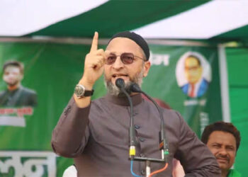 اراکین کی معطلی سوچی سمجھی سازش : اسدالدین اویسی کا رد عمل