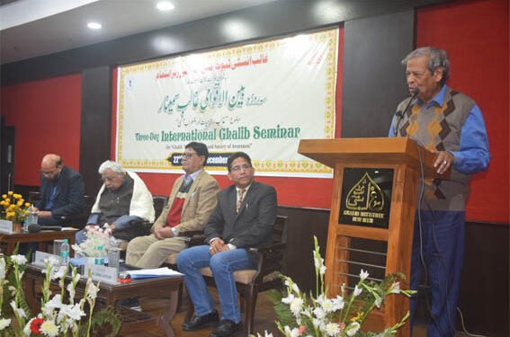 غالب انسٹی ٹیوٹ کے زیر اہتمام سہ روزہ بین الاقوامی غالب سمینار اختتام پذیر