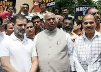 ہندی بیلٹ سے خود کو کیوں دور کر رہی ہے کانگریس پارٹی ؟