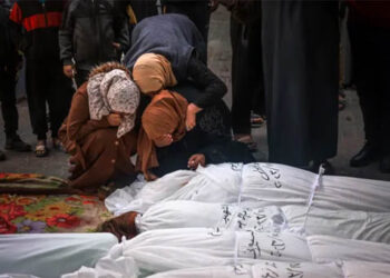 غزہ پر بمباری کا 84واں دن:کفن میں لپٹی لاشیں،ہر ایک کو اپنی موت کا انتظار