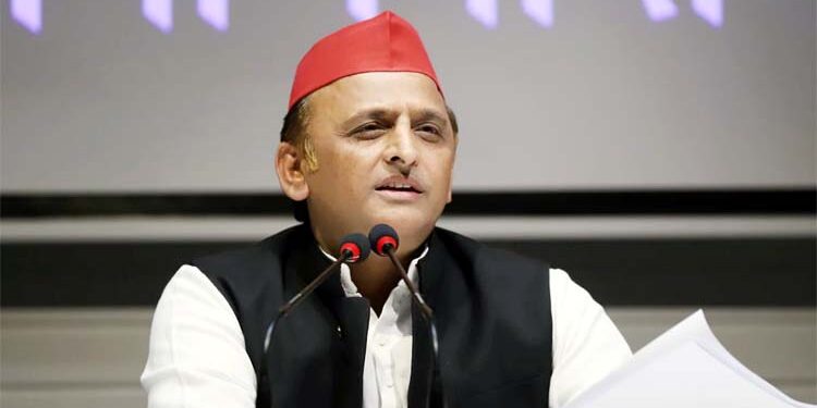 بی جے پی کی حکومت میں جمہوریت سے کھلواڑ کیا جارہا ہے :اکھلیش