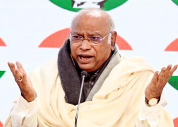 ایک ملک، ایک انتخاب: کانگریس صدر کھڑگے نے کووند کمیٹی کو لکھا خط، پارٹی کے نظریہ سے کرایا واقف